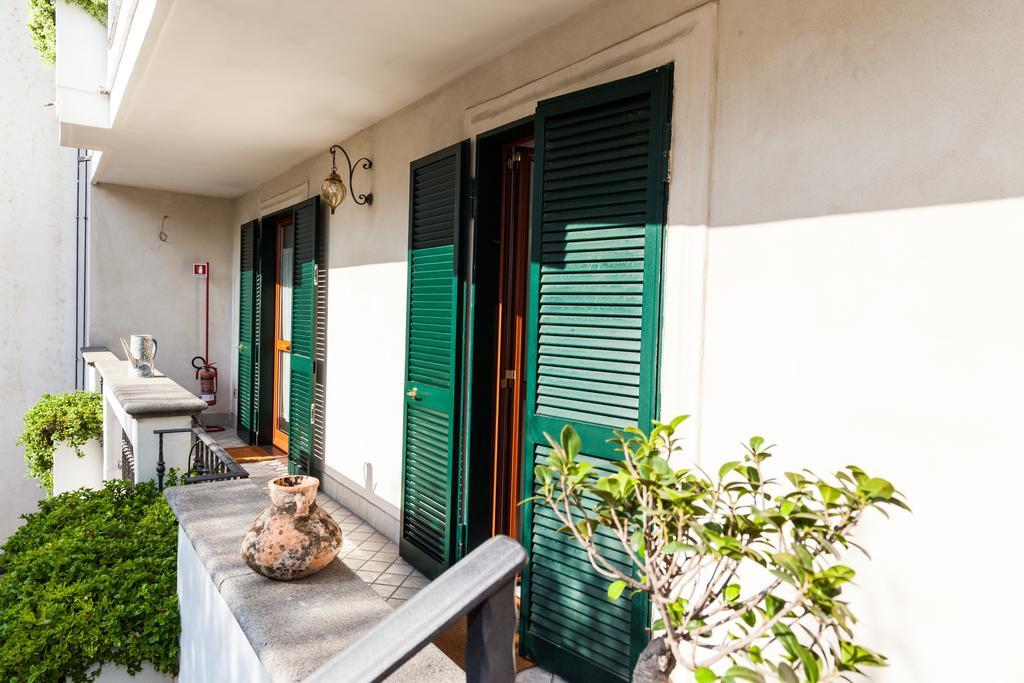 Certe Notti - Suites بومبيي المظهر الخارجي الصورة