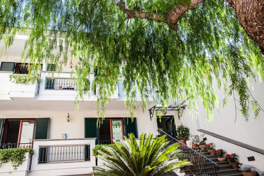 Certe Notti - Suites بومبيي المظهر الخارجي الصورة